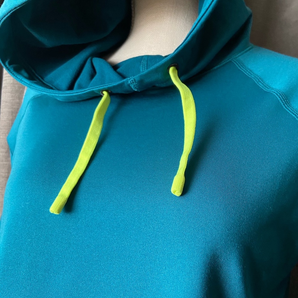 Nike Sweater